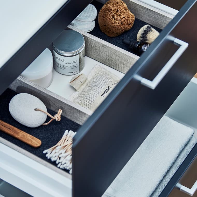 „Ifö Elegant“ apatinė spintelė „Ifö Elegant“ apatinė spintelė