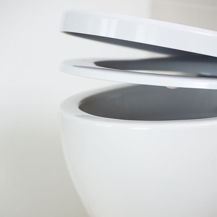 „Ifö“ švelniai uždaromas dangtis „Ifö“ švelniai uždaromas dangtis